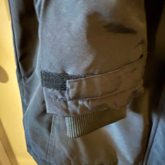 Women’s Spyder Black Parka with Fur Hood - Picture 5 of 13